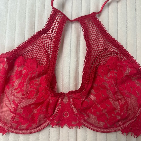 Victoria's Secret Dream Angels Unlined Demi Lace Bra Set - Picture 3 of 10